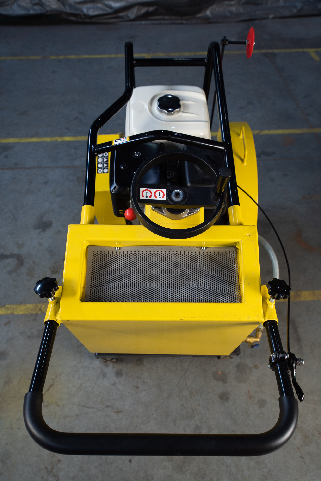 Изображение детальное Швонарезчик бензиновый (Loncin) TOR CC-400 PRO