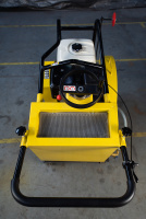 Изображение Швонарезчик бензиновый (Loncin) TOR CC-400 PRO